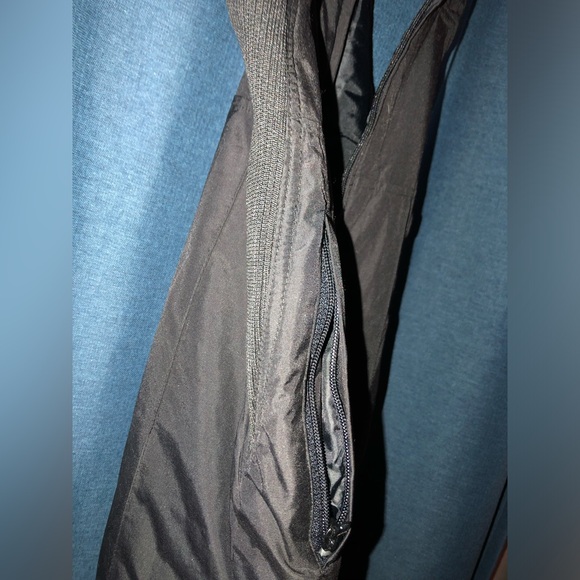 Youth “Sport Essentials” Insulated Snow Jumpsuit Pants Size 10 Black MSRP 34.99 - Picture 10 of 17